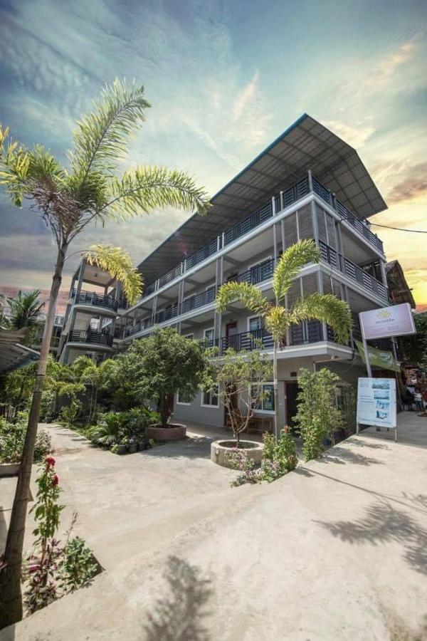 Roomy Guesthouse Kaoh Touch Bagian luar foto